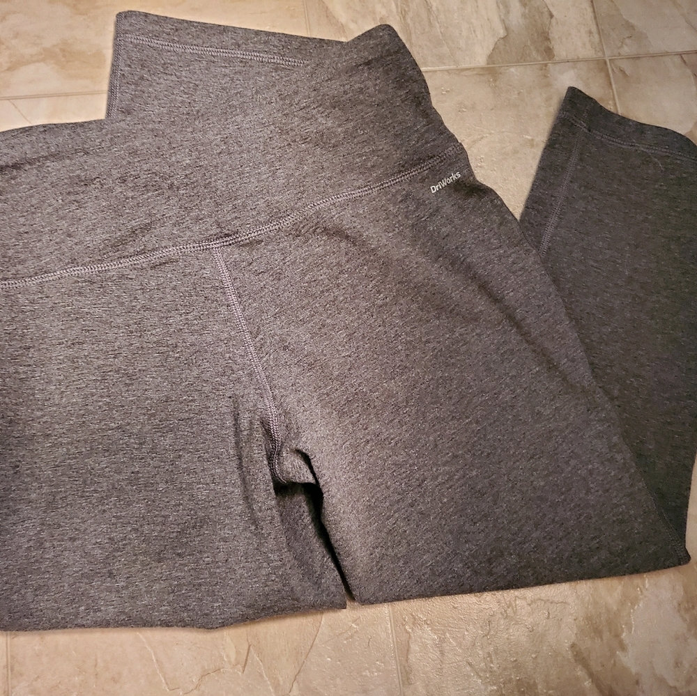 Athletic Works cotton capris